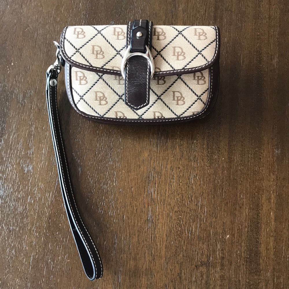 Dooney and Bourke